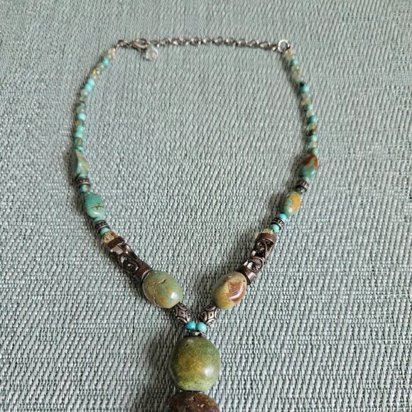 Handmade Boho Beaded Necklace - Picture 3 of 4